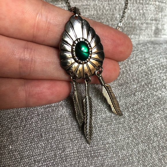 ❌SOLD❌ Vintage 1980’s Silver Feather Necklace - Picture 3 of 5
